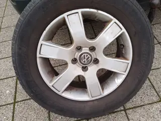 VW Alufælge med dæk 5x100