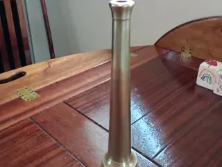 Flot messing spule rør,26 cm høj.