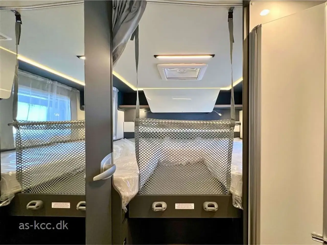 Billede 15 - 2026 - Laika Kosmo H 1409