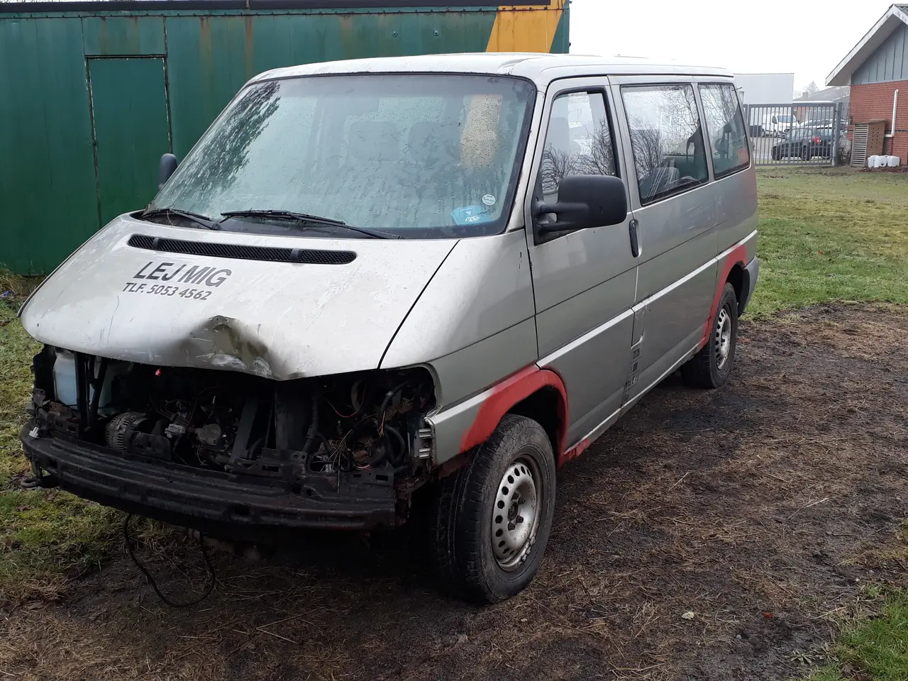 Billede 1 - VW T4 Reservedele 3 biler slagtet. (Ingen motor)