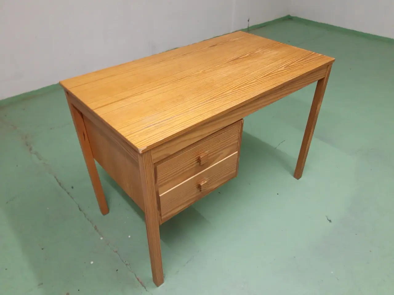 Billede 1 - Skrivebord