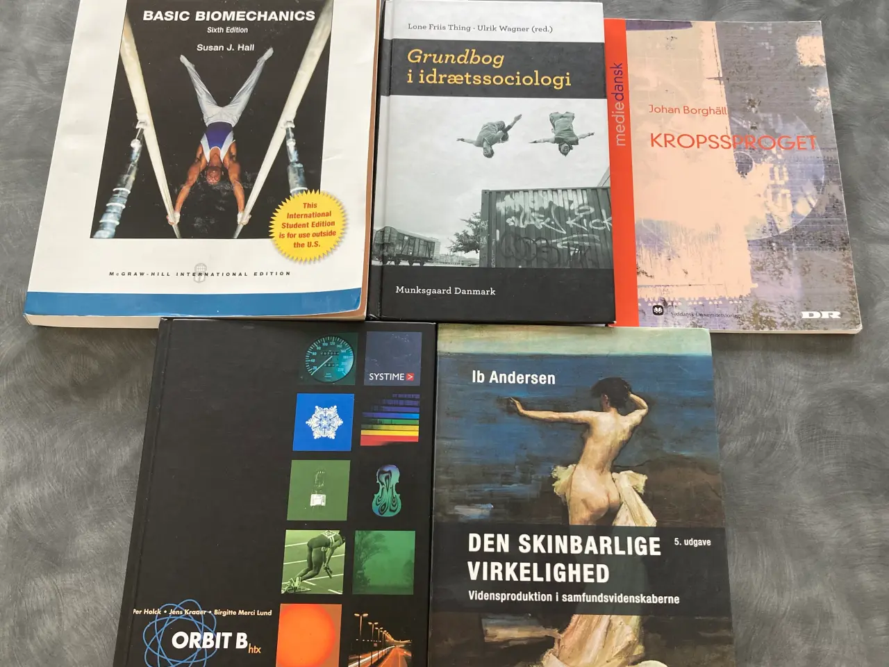 Billede 1 - Studiebøger