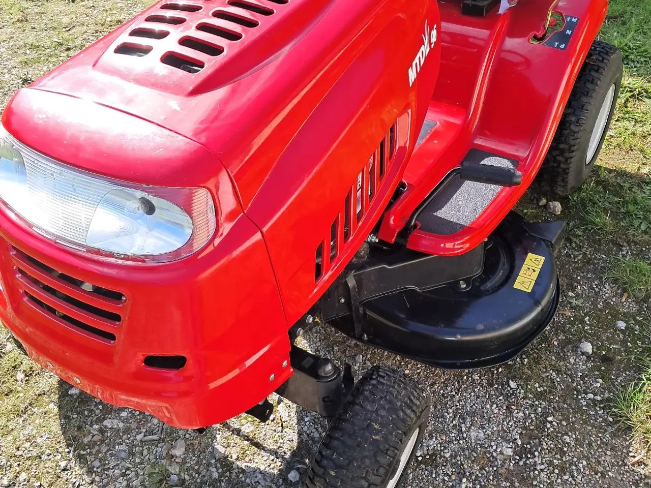 Billede 2 - Havetraktor/ plæneklipper MTD 96