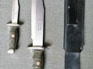 Spanske Andujar To jagtkniv i en