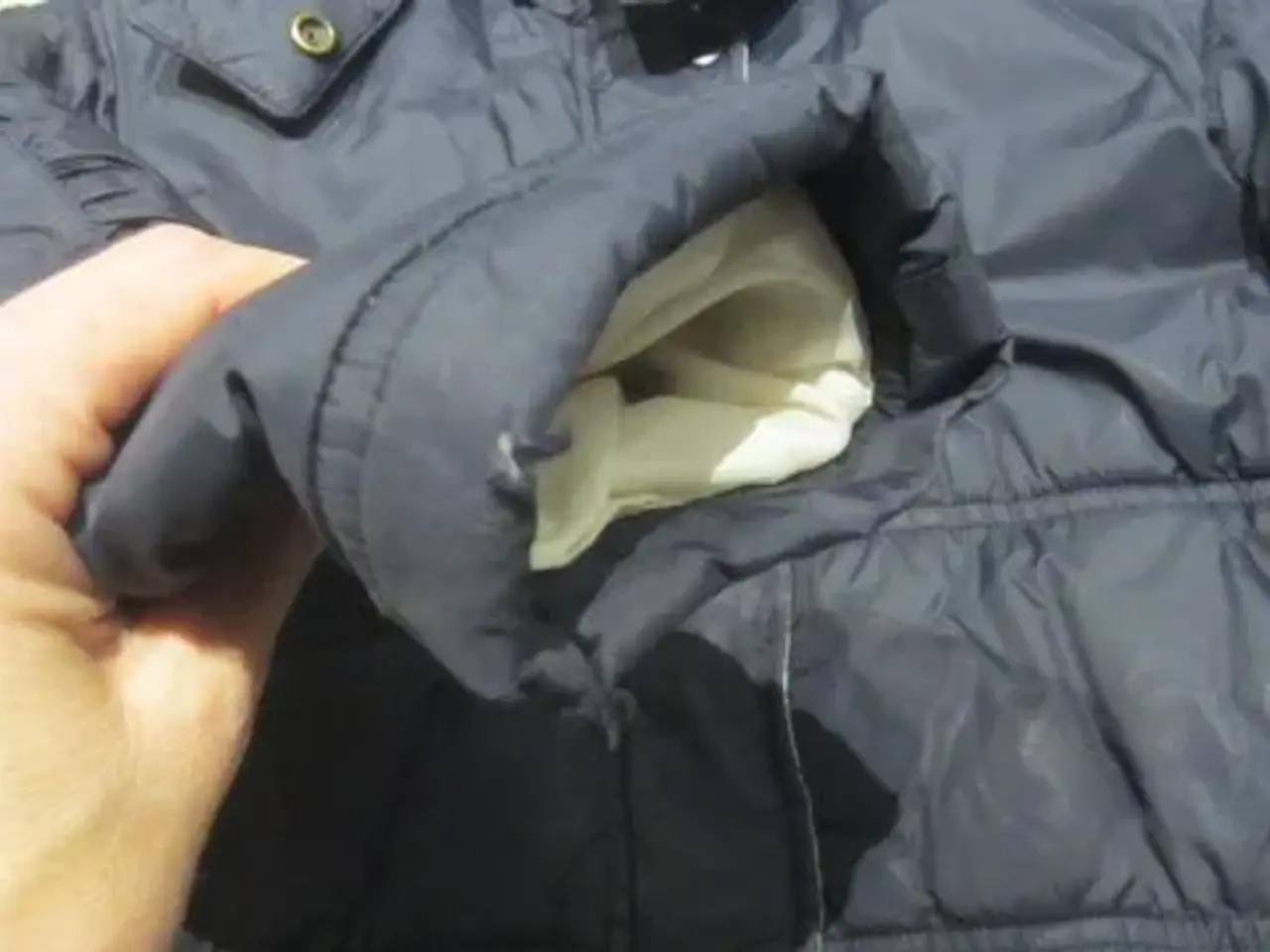 Billede 4 - Str. 12 år, Tommy Hilfiger vinterjakke