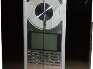Bang & Olufsen-B&O-BeoSound med stort display