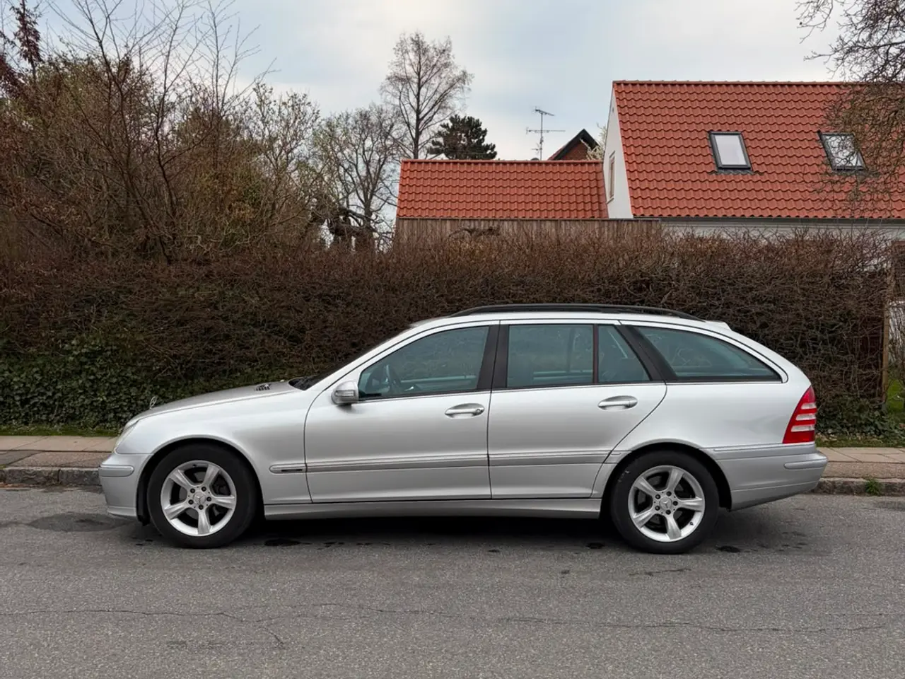 Billede 4 - Faceliftet Mercedes Benz 1.8 Avantgarde 143 HK
