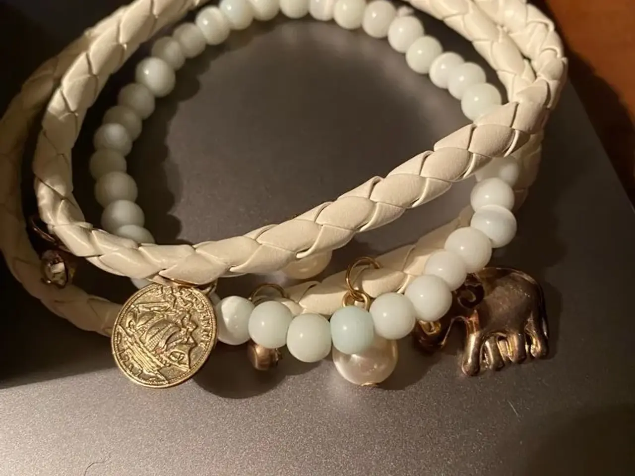 Billede 3 - Flotte armbånd