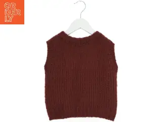 Strikket vest fra The New (str. 110)