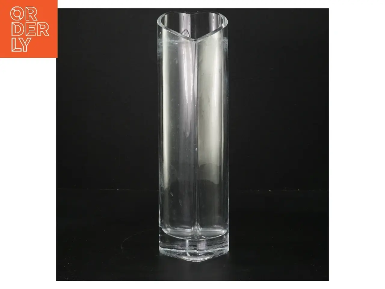 Billede 1 - Hjerteformet glasvase (str. 28 cm)