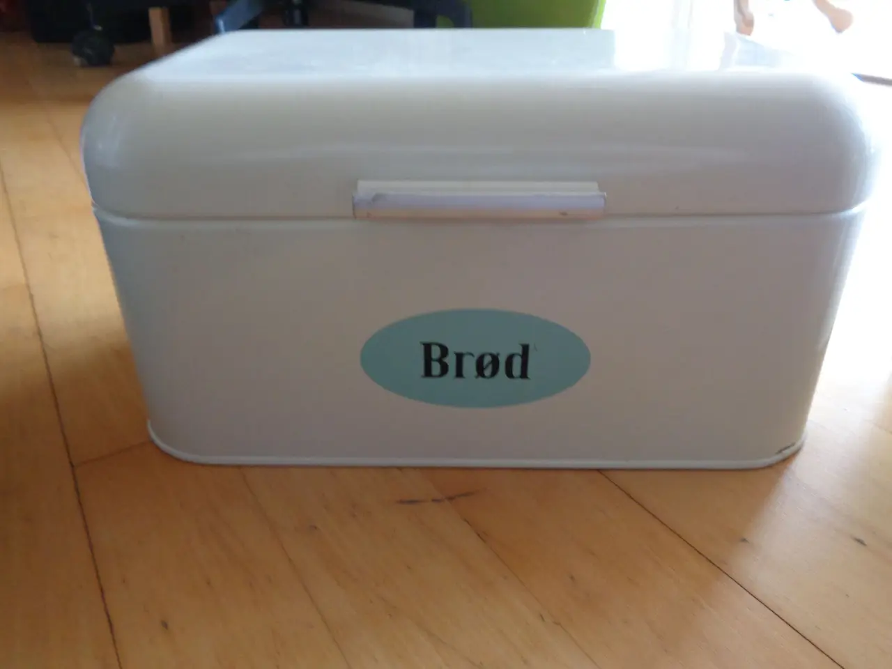 Billede 2 - Brødkasse m / tilbehør