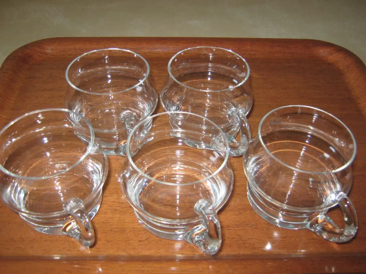 Billede 1 - Glög- og kakaoglas, 4 fine glas med hank