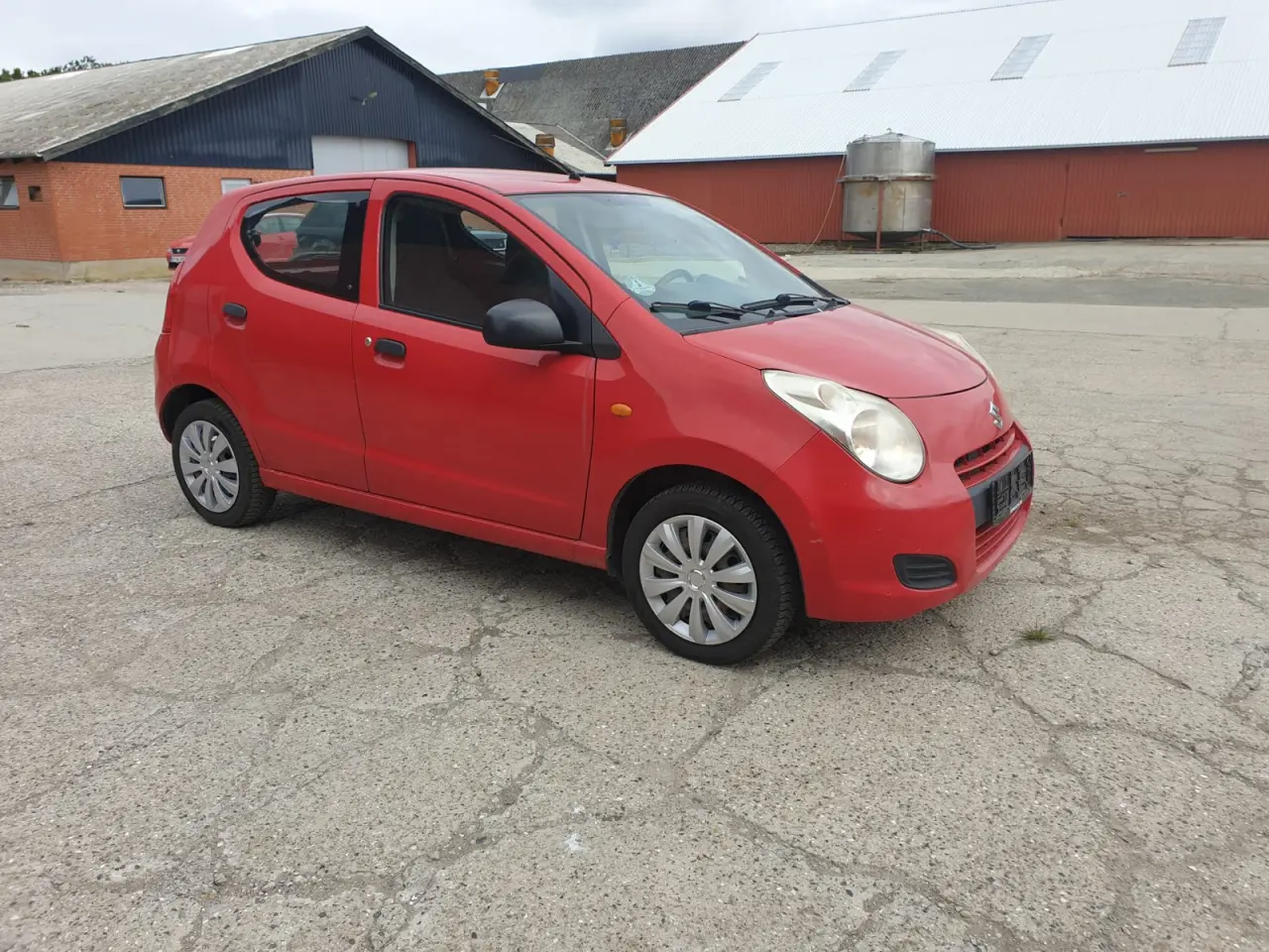 Billede 1 - Ny synet Suzuki Alto Årgang: 2010