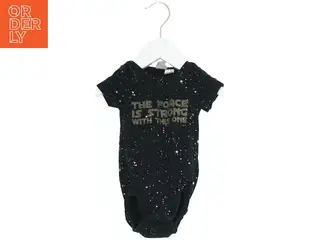 Body med Star Wars tema fra H&M (str. 68)
