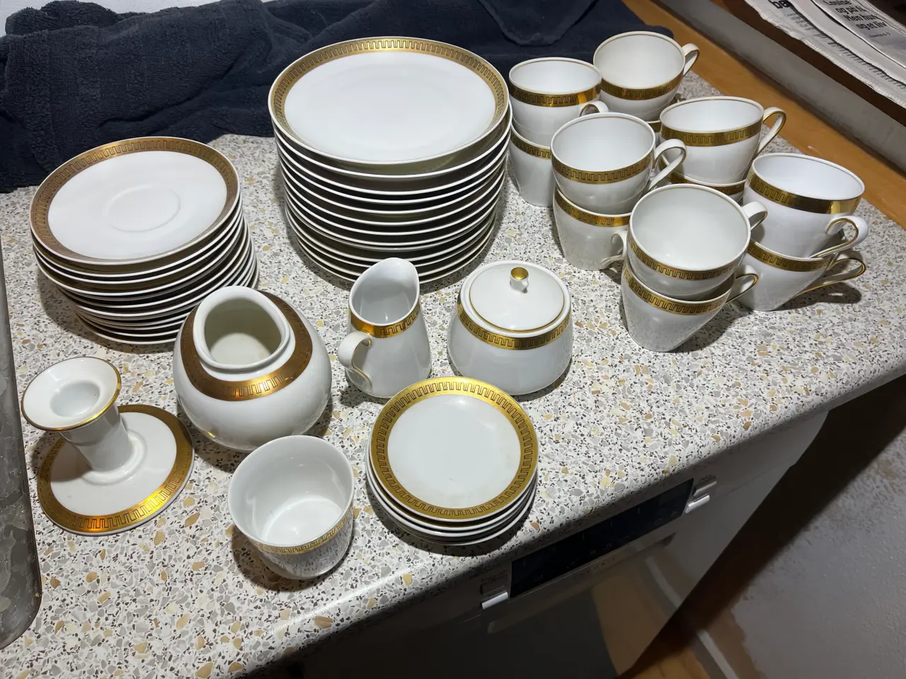 Billede 1 - Lyngby Trend kaffestel til 12