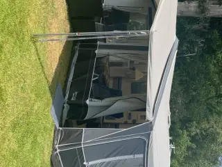 Særdeles velholdt solsejl