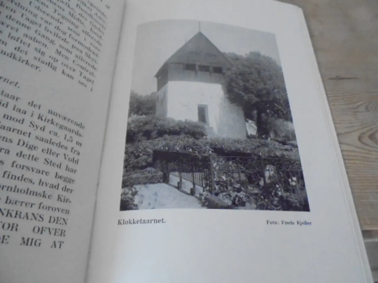 Billede 3 - Østerlars Kirke – udgivelse fra 1938