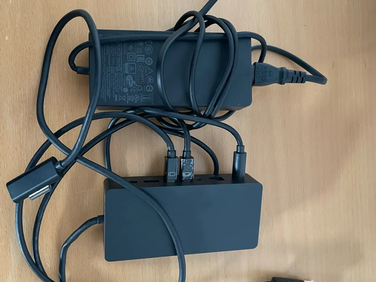 Billede 1 - Surface Pro docking-station