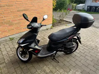 Kymco Super 8