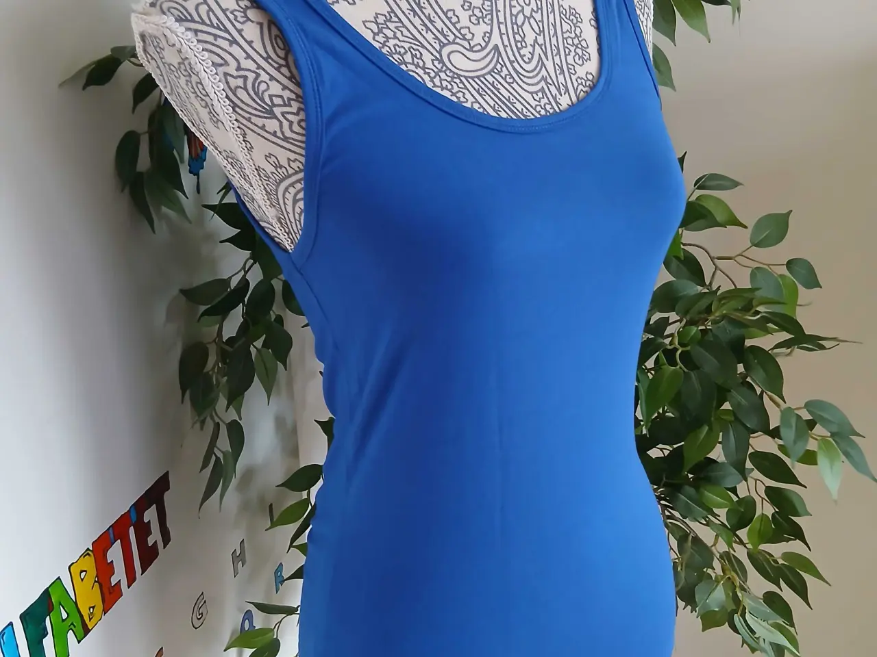 Billede 4 - Top. Pigalle. Medium/38