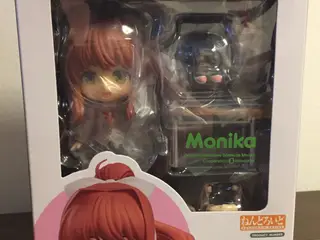 Monika DDLC Nendoroid
