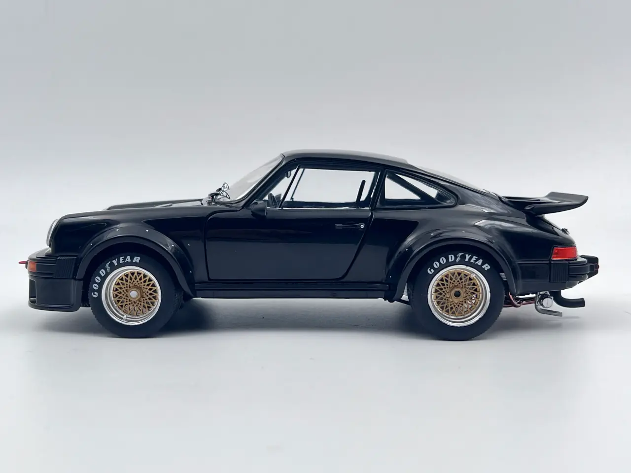 Billede 9 - 1976 Porsche 934 RSR ( 911 ) 1:18 Super flot