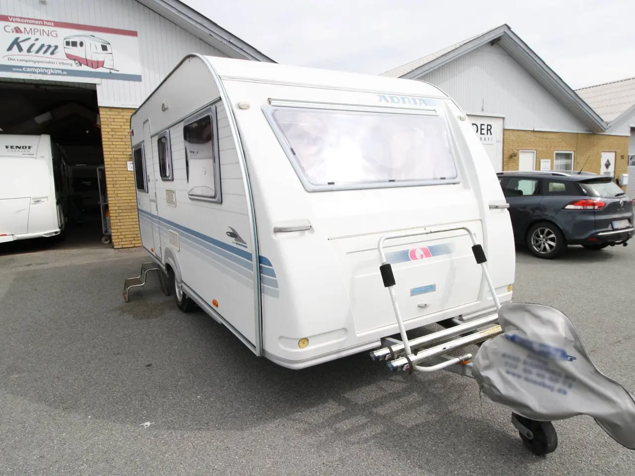 Billede 1 - Adria Adora 472 LU til salg