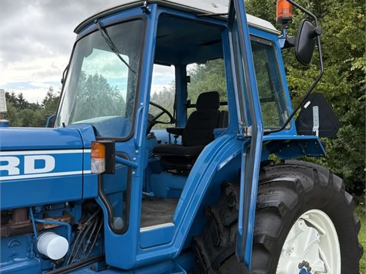 Billede 14 - Ford TW15 - ZF 4WD-system