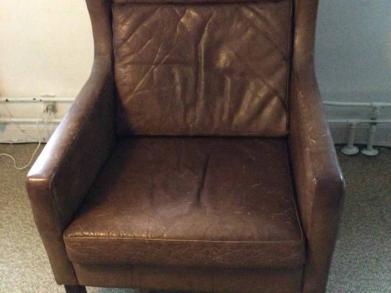 Billede 2 - Sofa og øreklapstol