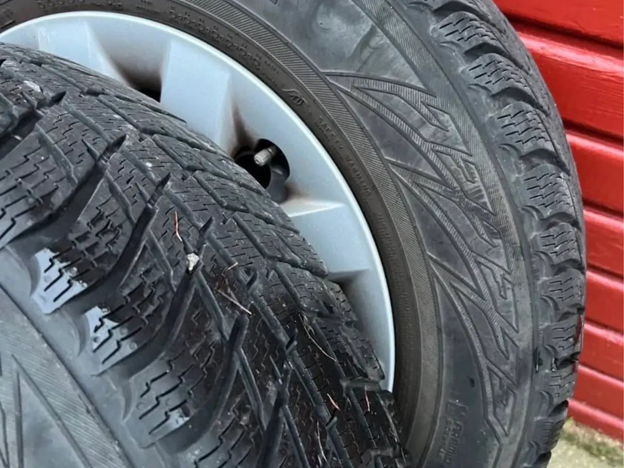 Billede 4 - Vinterdæk Nissan 215/65 R 16