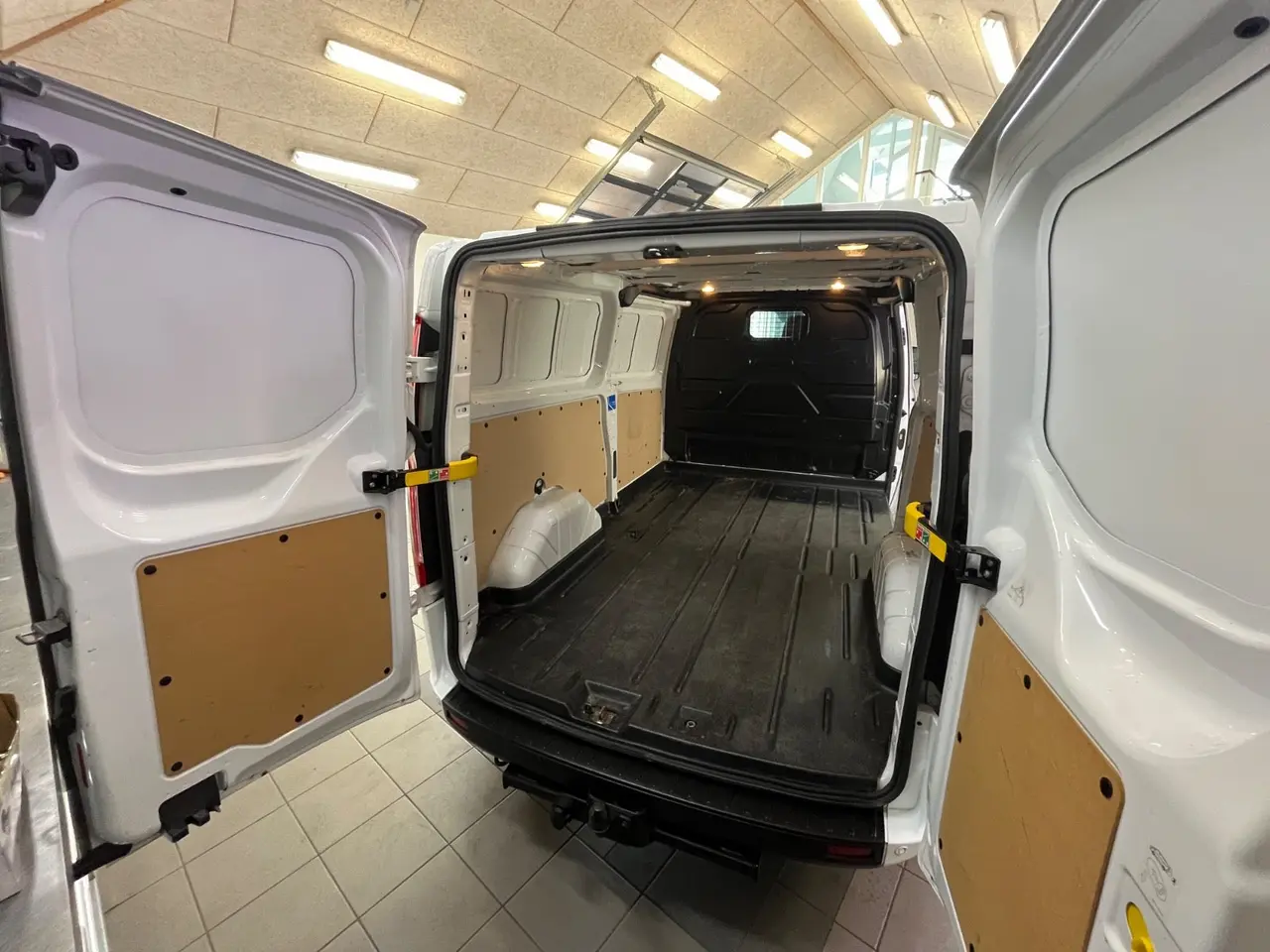Billede 7 - Ford Transit Custom 300 L2 2,0 TDCi 130 Active aut.