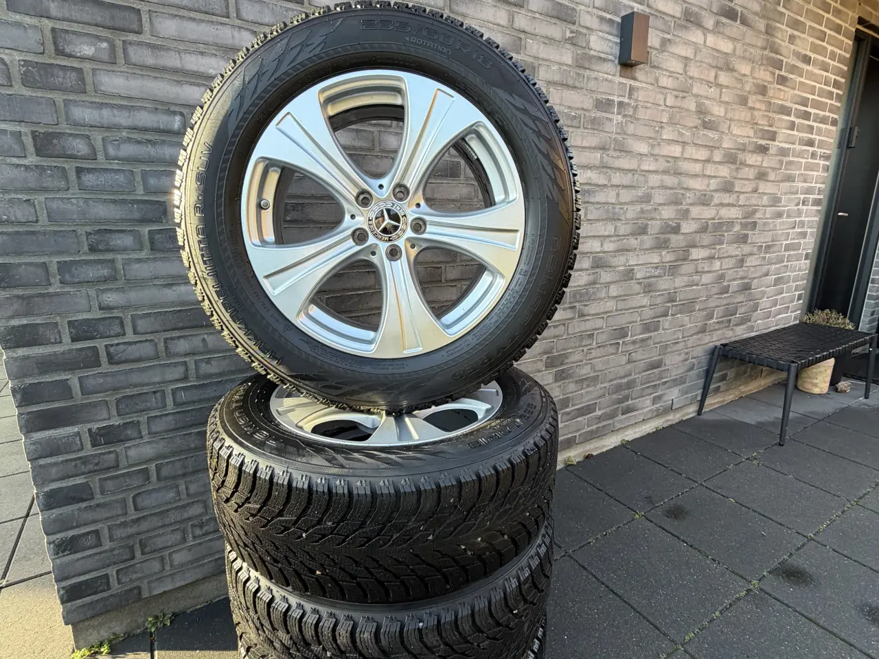 Billede 2 - Mercedes fælge med vinterdæk SUV 18 med tpms til