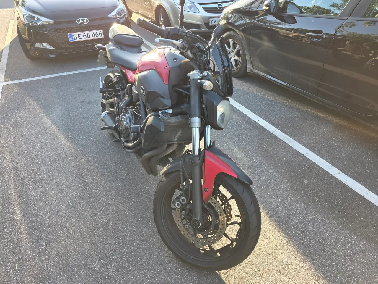 Billede 2 - Yamaha MT-07 2016 Lavared