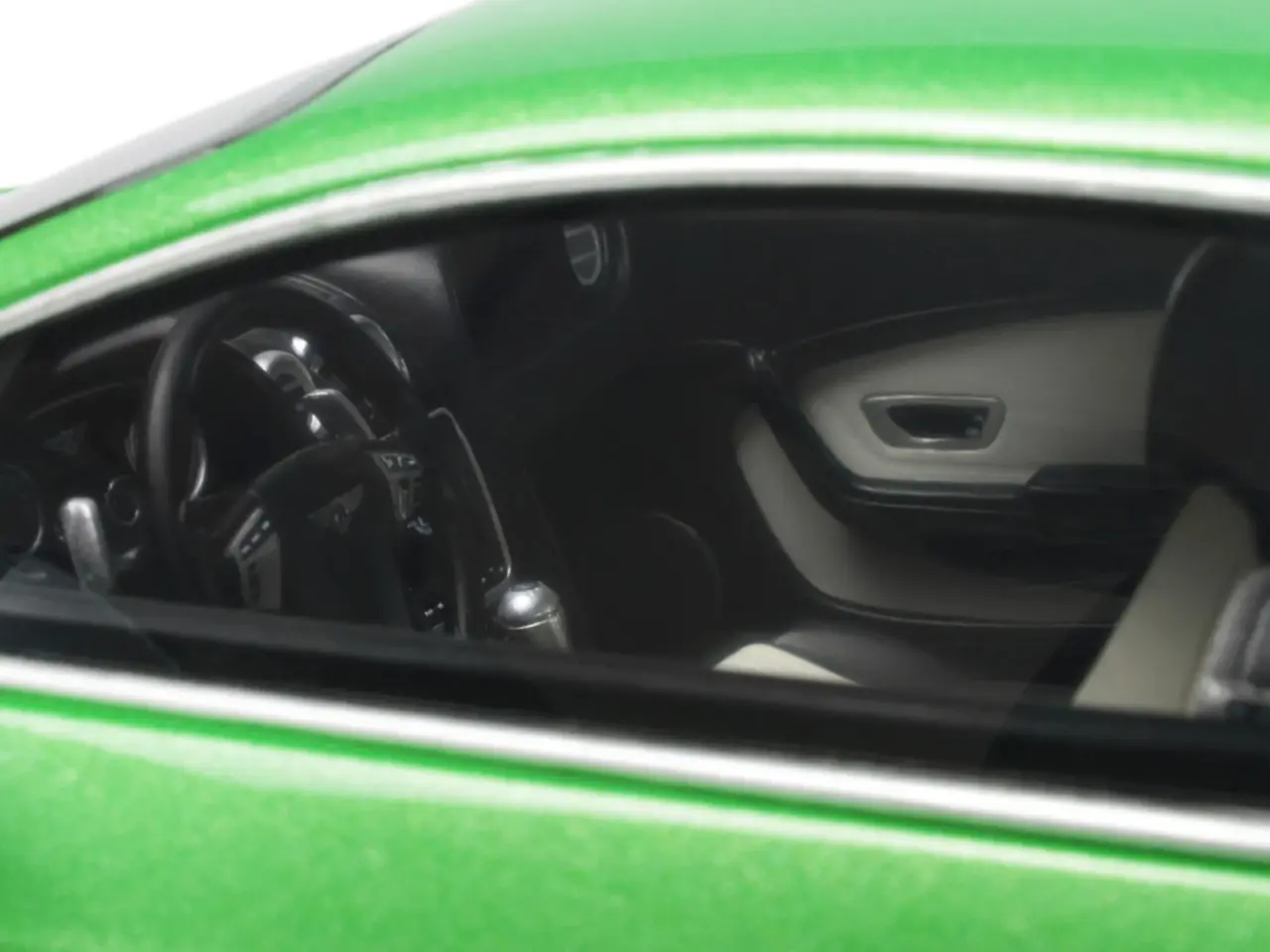 Billede 8 - 2014 Bentley Continental GT V8 S Coupe1:18