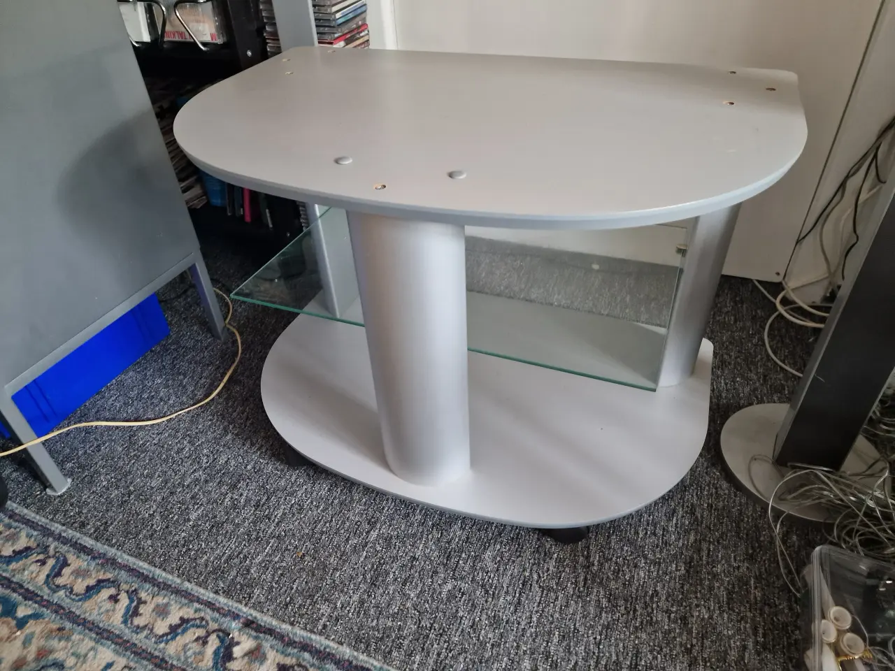 Billede 1 - TV rullebord