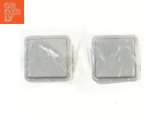 Grå elektriske kontakter fra Lauritz Knudsen (str. 7x7x5 cm)