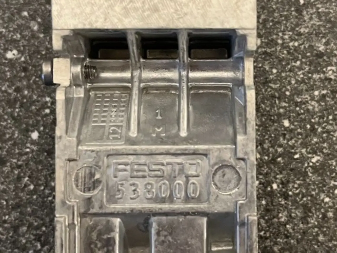 Billede 1 - Festo 5380100 magnetventil Manifold Block - ny