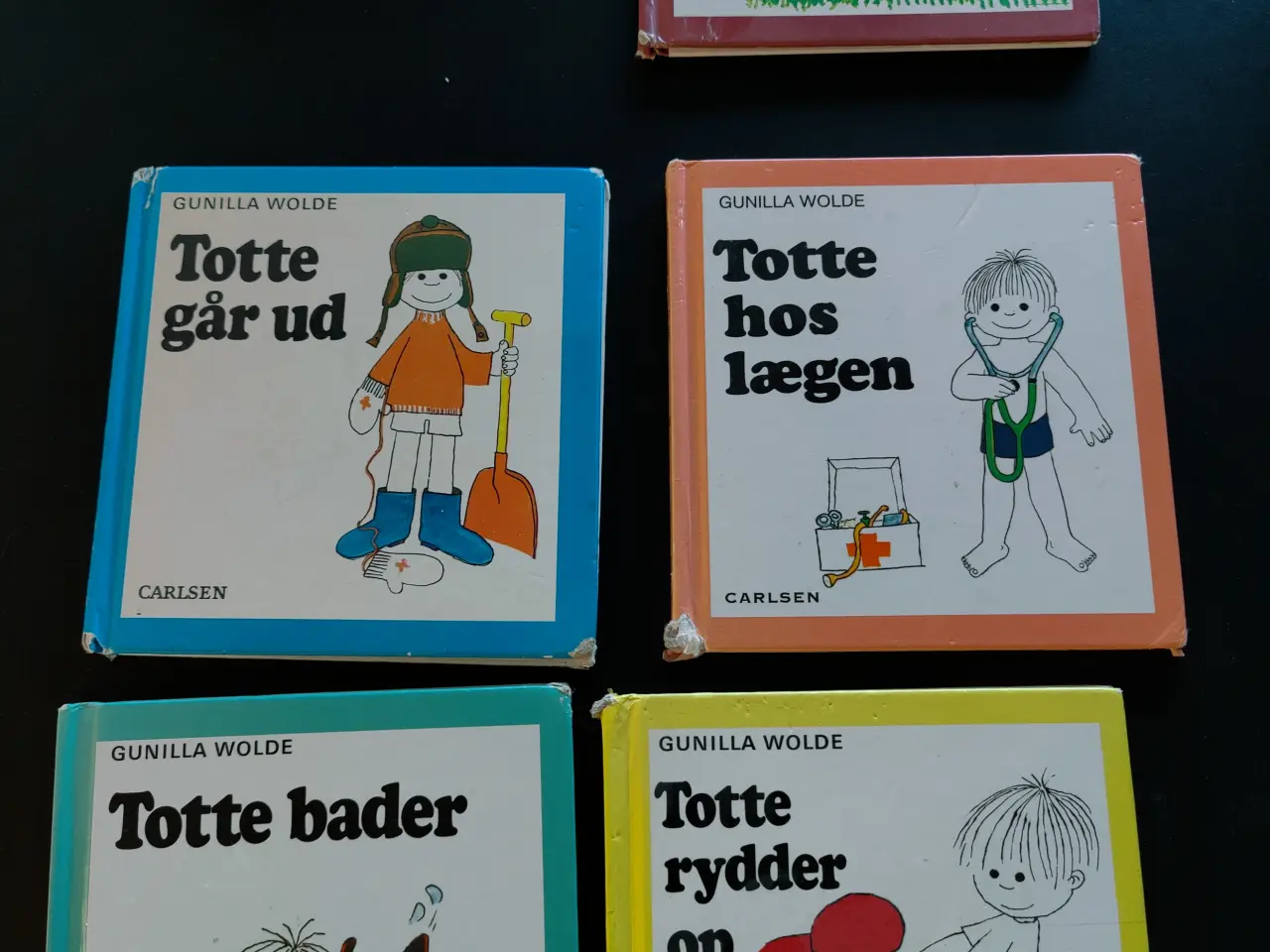 Billede 1 - Totte bøger sælges