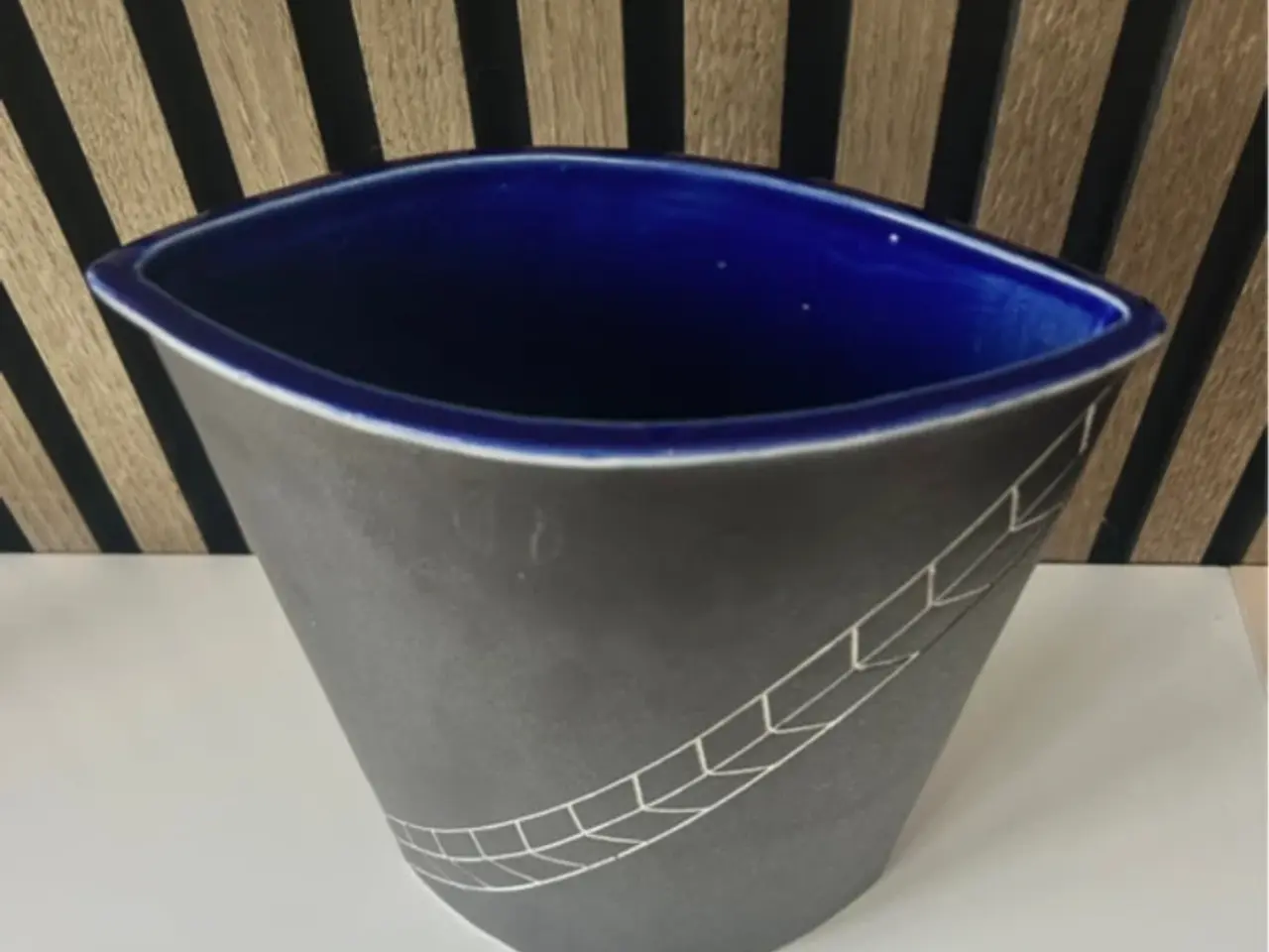 Billede 2 - Smuk dansk designvase af Christian Bruun