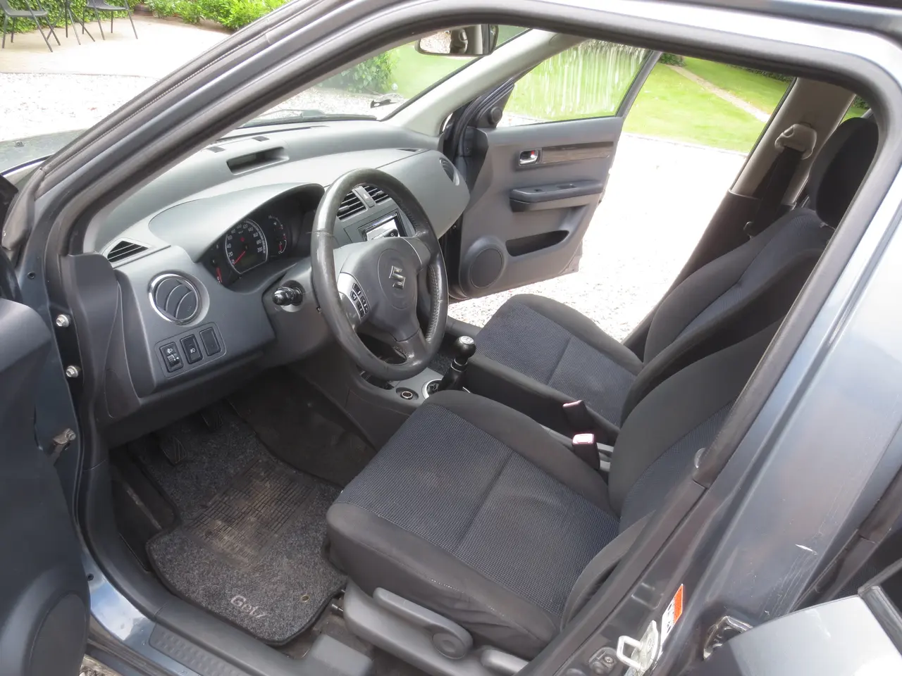 Billede 14 - Suzuki Swift 1.3 i År 07. Nysynet. 