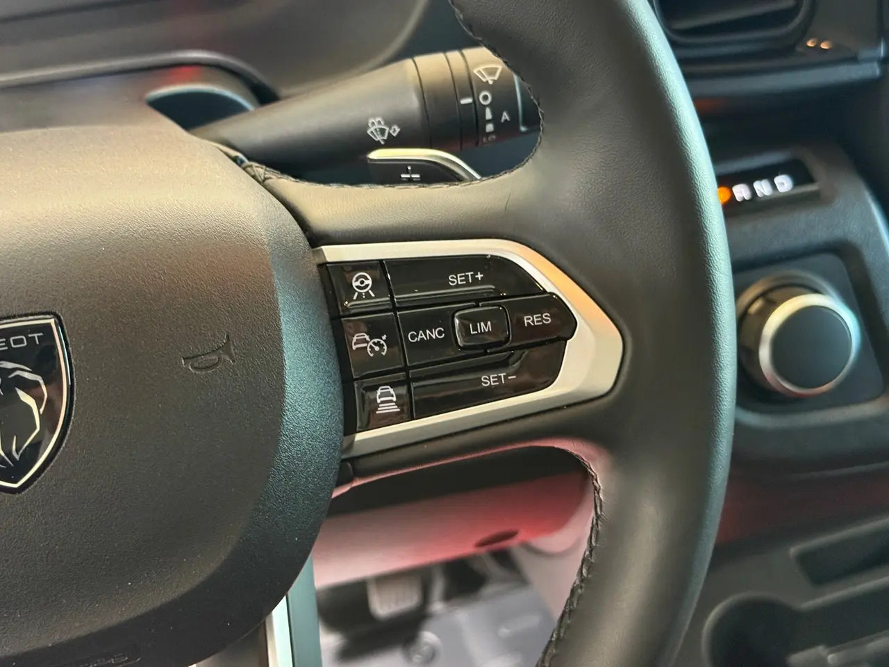Billede 13 - Peugeot e-Boxer 435 110 L3H2 Premium