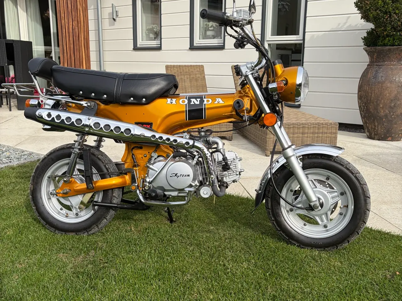 Billede 1 - Honda dax Skyteam 125 cm.