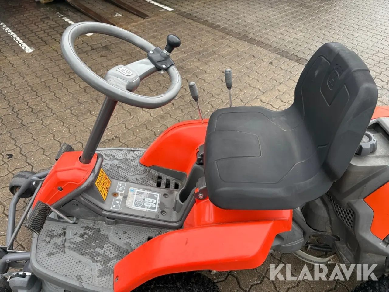 Billede 9 - Plæneklipper Husqvarna R112C5