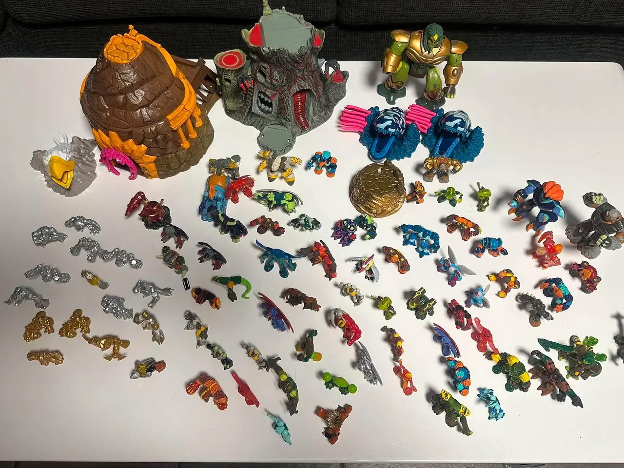 Billede 1 - Stor Gormiti-samling – 81 figurer + playsets 