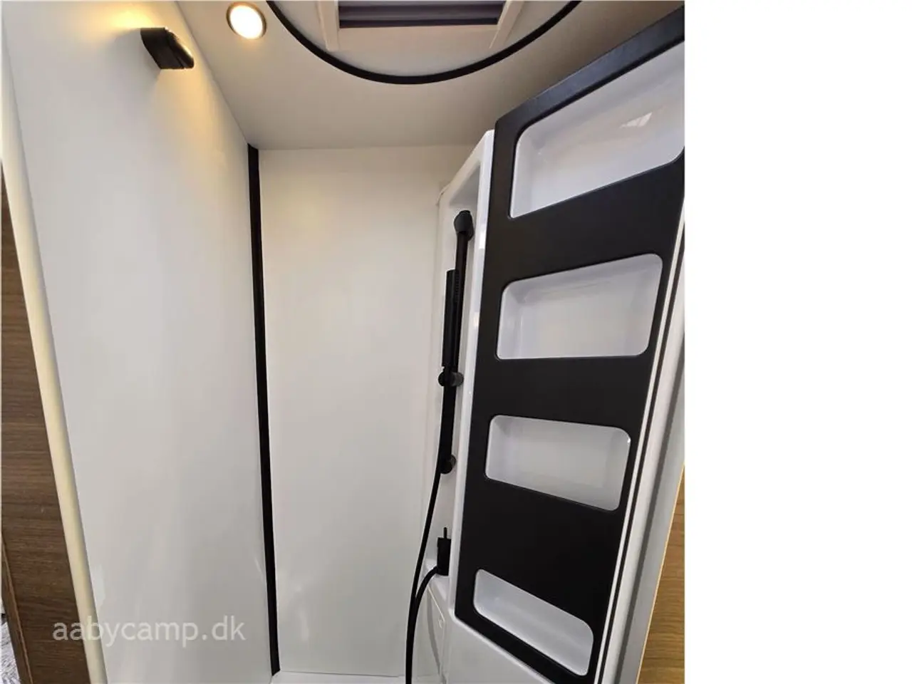 Billede 9 - 2027 - Benimar Tessoro 7 Mtr Familie camper