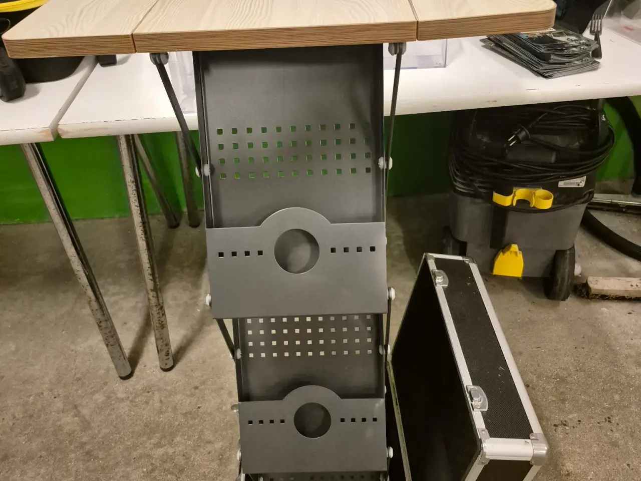 Billede 2 - Messedisk med brochureholder (3xA4)