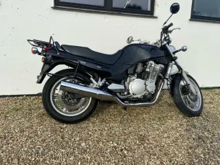 Suzuki gsx 1100 g