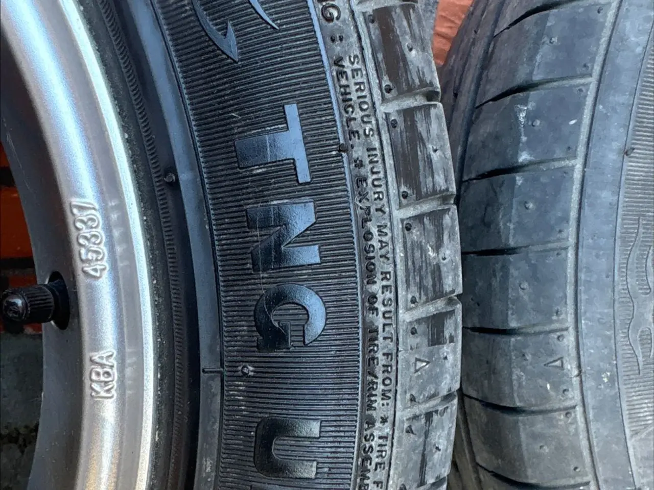 Billede 1 - Alufælge Dotz med 195/50R 15 dæk