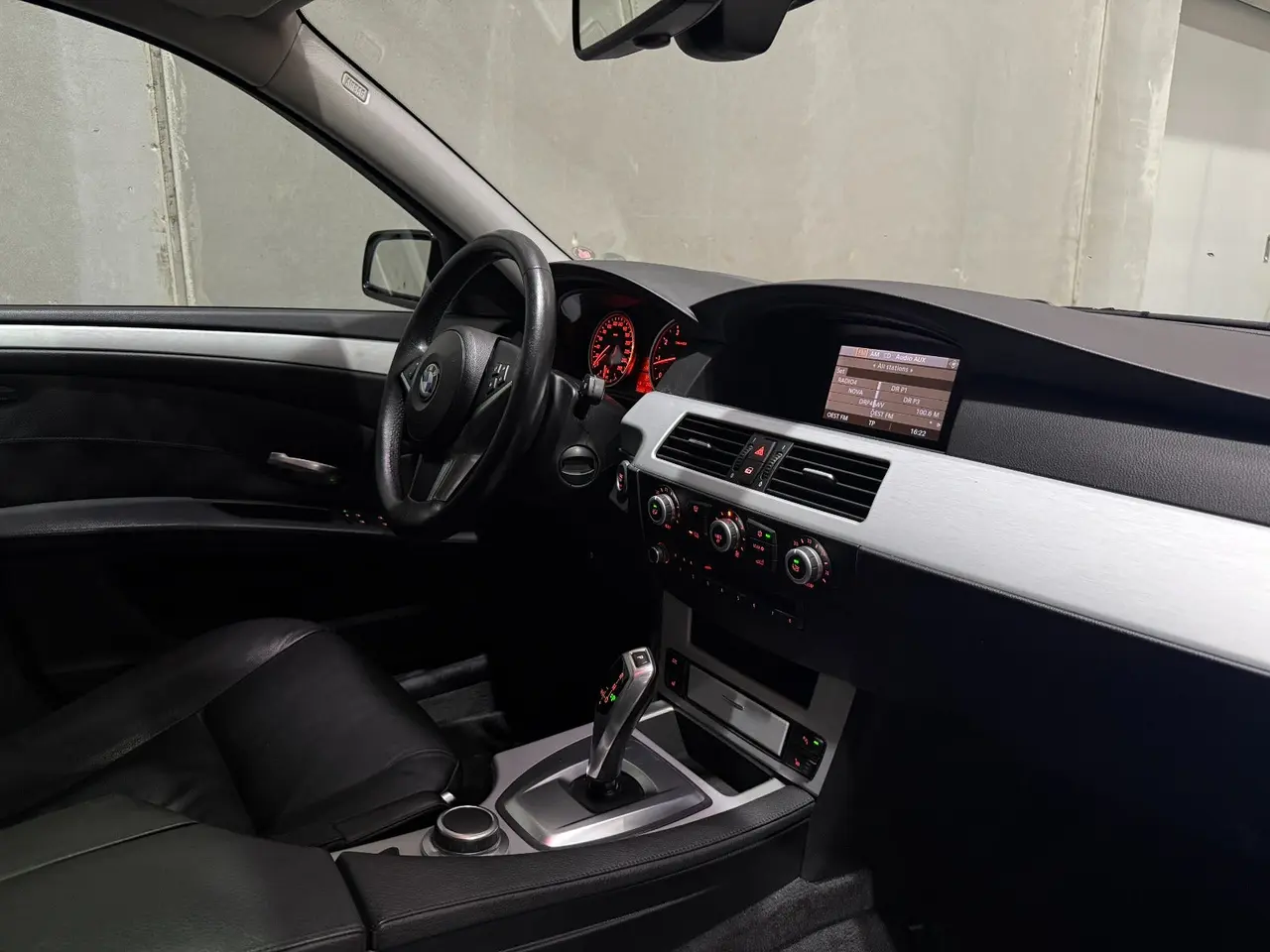 Billede 15 - BMW 550i 4,8 Steptr.