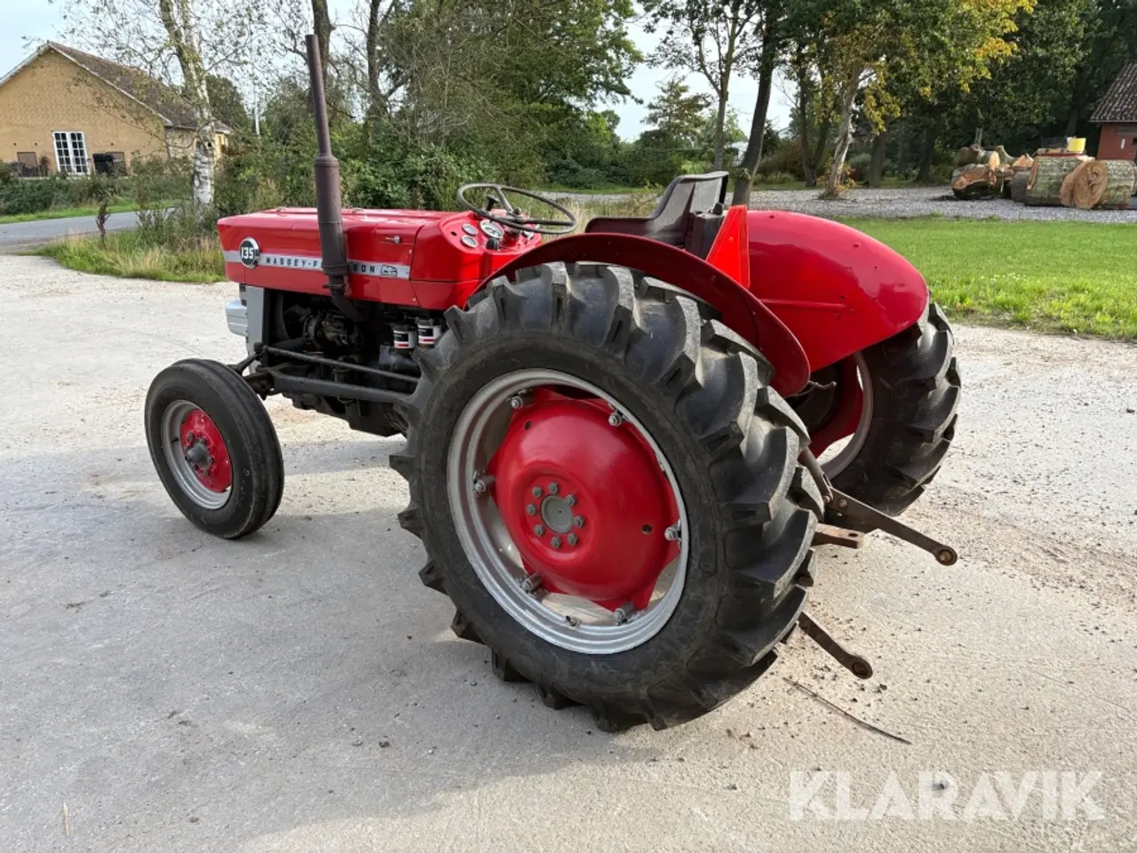 Billede 3 - Veterantraktor Massey Ferguson 135
